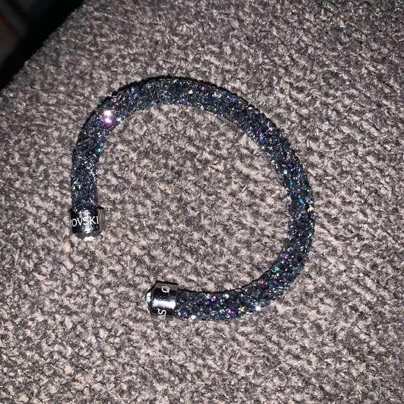 Black bracelet - Picture 2 of 2